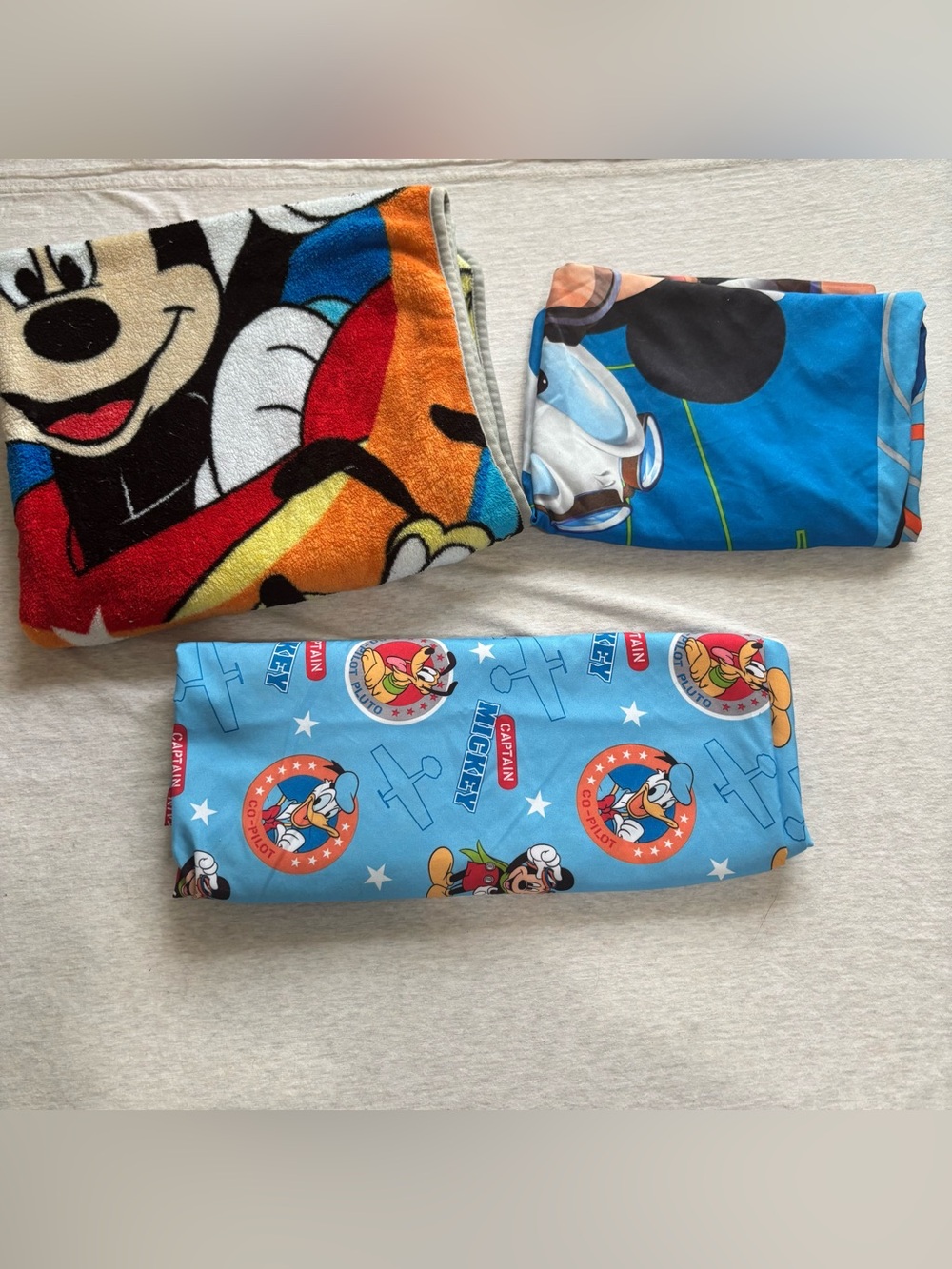 Disney Captain Mickey Mouse Flight Academy Toddler Bedding Set + Fleece Blanket